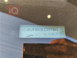 جیپ گراند شیرۆکی
